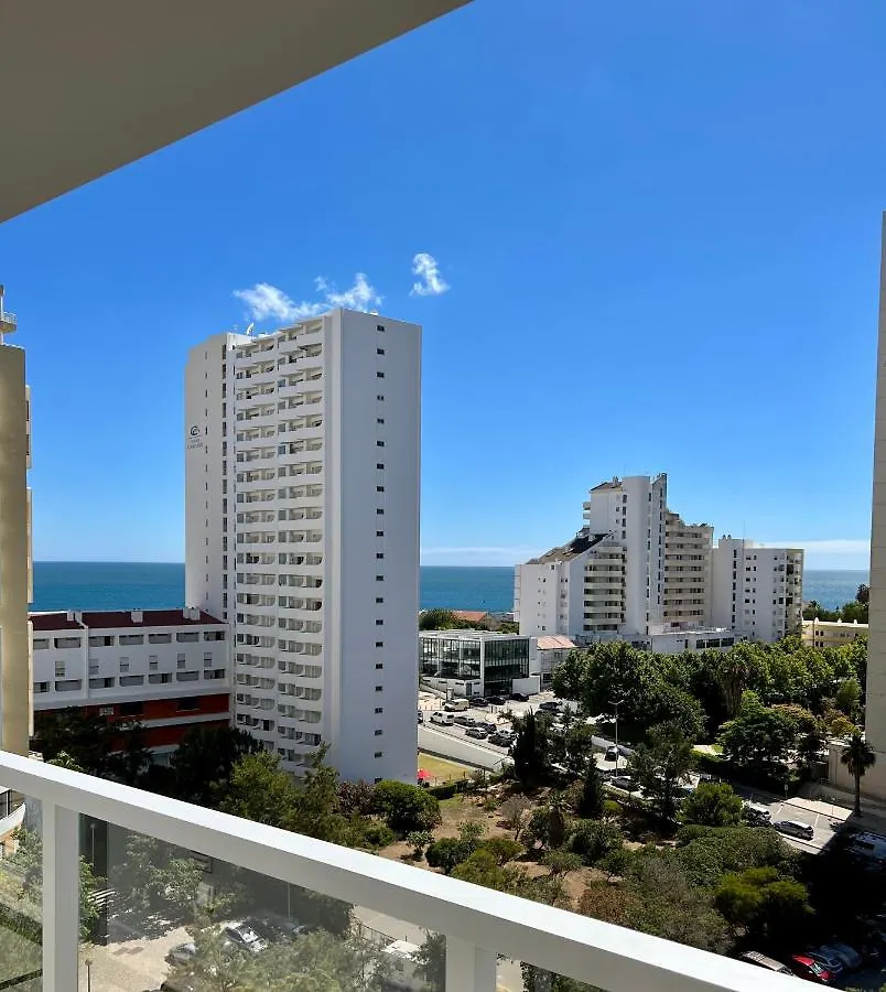 Apartment Mcrame Design Apt Sea View, Beachfront, Swimming Pool, 2Bdr, 2Bar, 6 Pax, Praia Da Rocha Portimao
