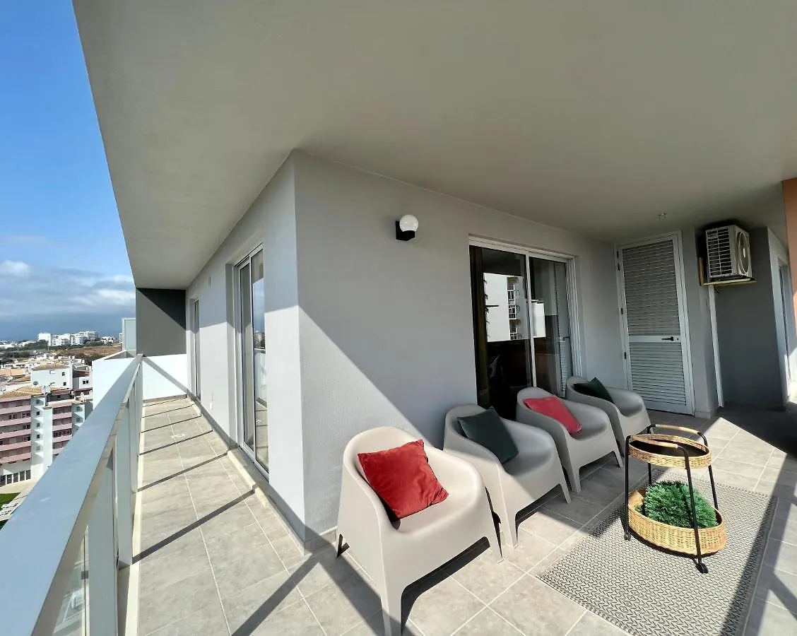 Apartment Mcrame Design Apt Sea View, Beachfront, Swimming Pool, 2Bdr, 2Bar, 6 Pax, Praia Da Rocha Portimao
