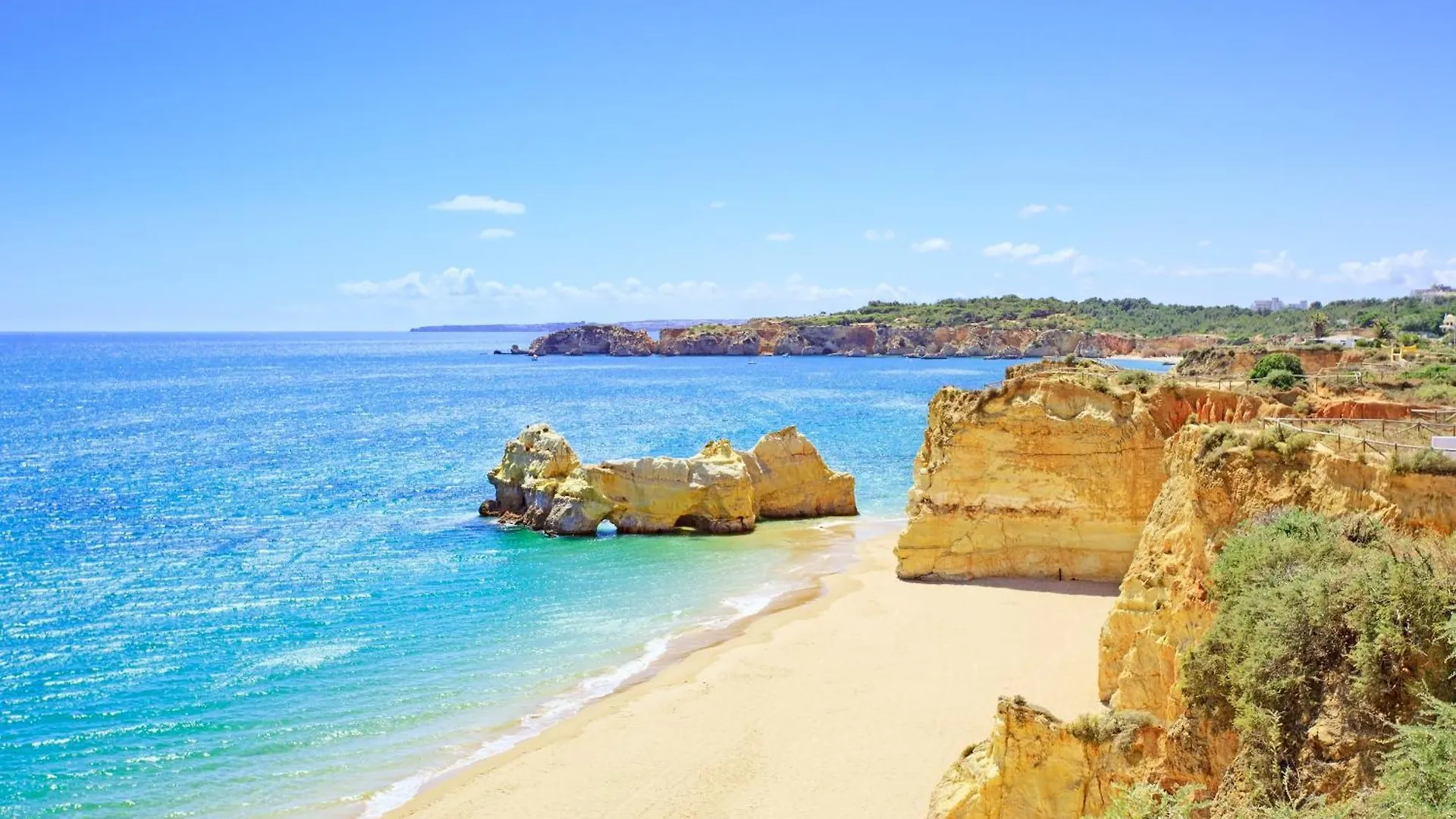 Apartment Mcrame Design Apt Sea View, Beachfront, Swimming Pool, 2Bdr, 2Bar, 6 Pax, Praia Da Rocha Portimao Portugal